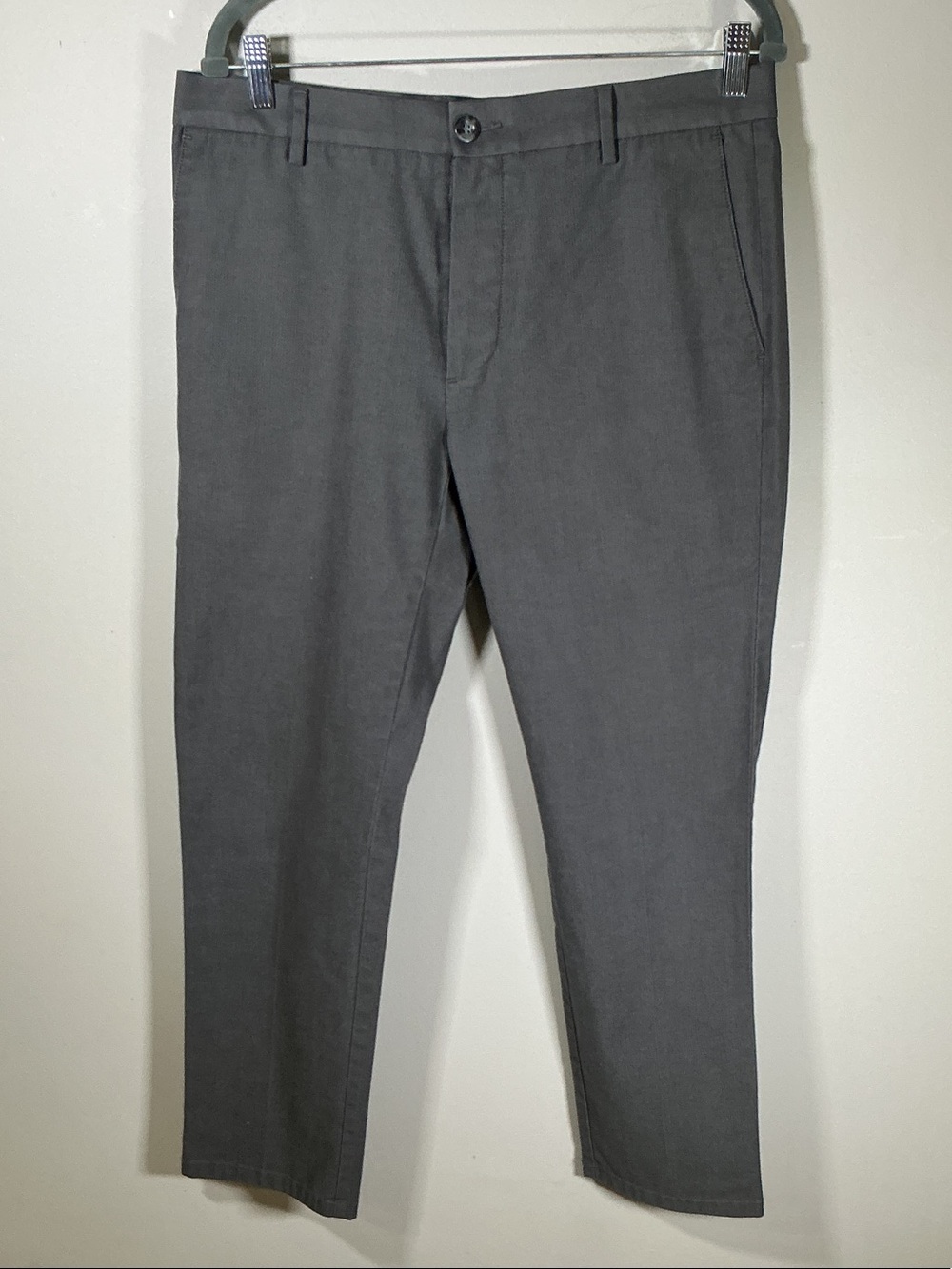 Dockers Slim Tapered Gray Dress Pants Men’s 33x30 Modern Office Career